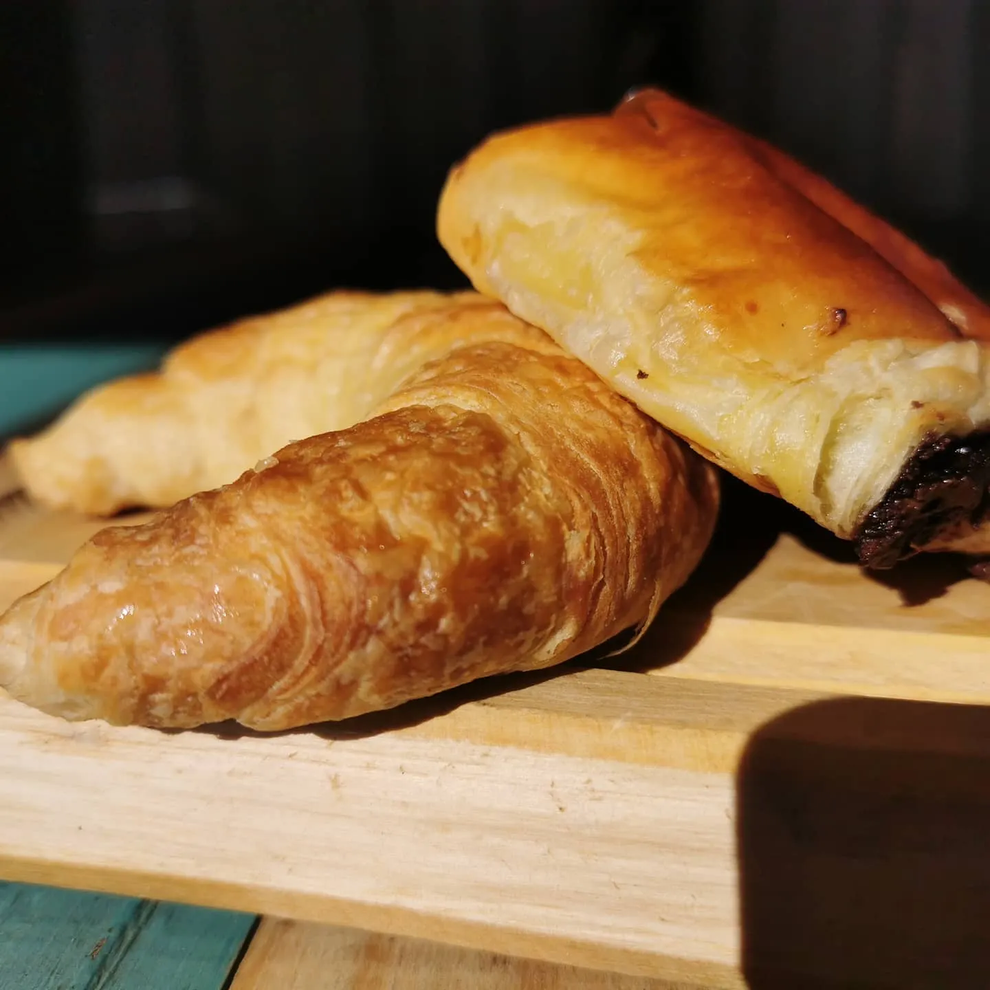 Croissants recién horneados